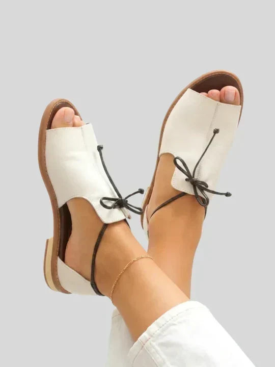 Ljubica – kožne sandale s trakom