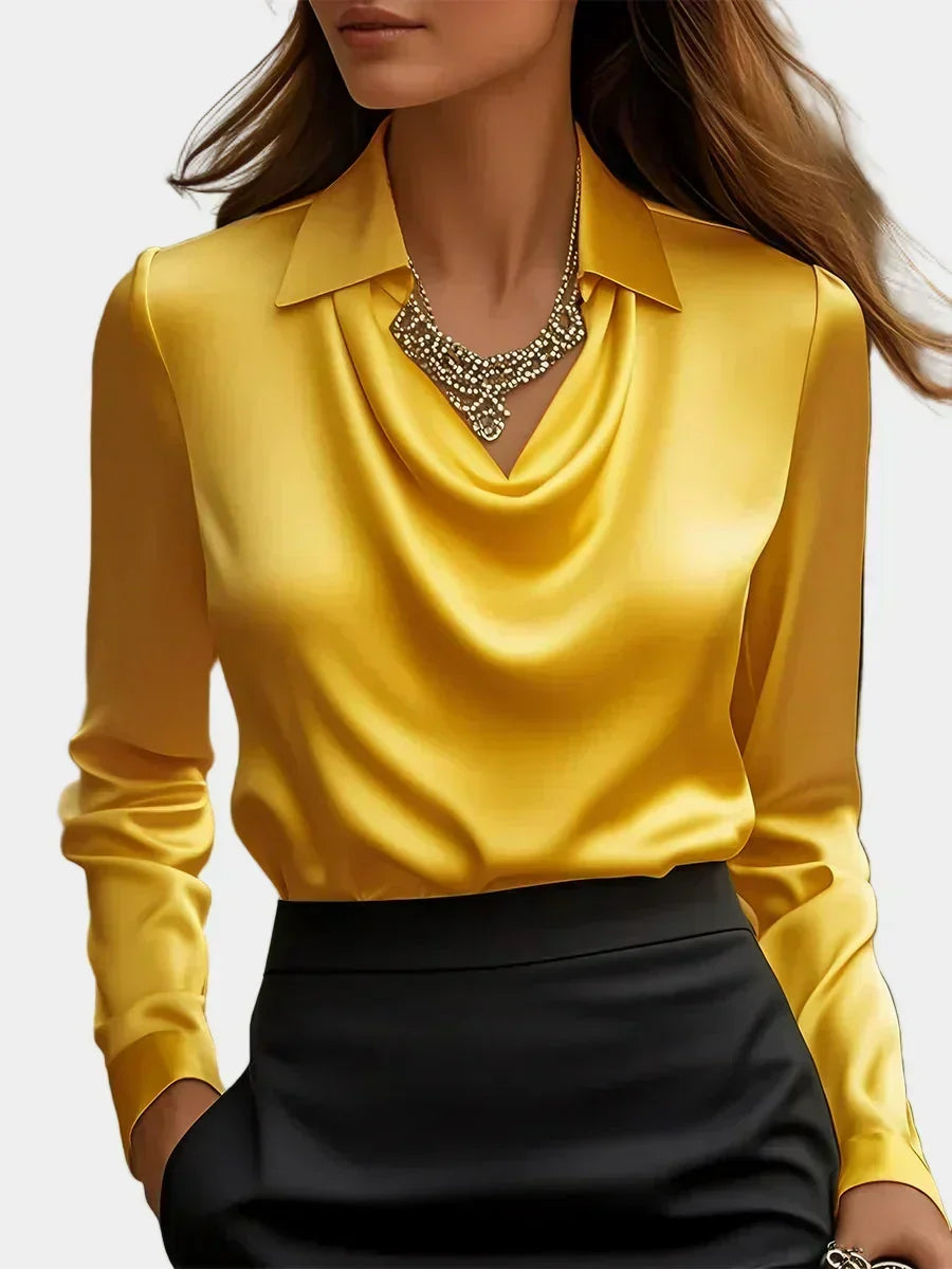 Elegantna Bela Satenska Bluza s Draper Dekolteom