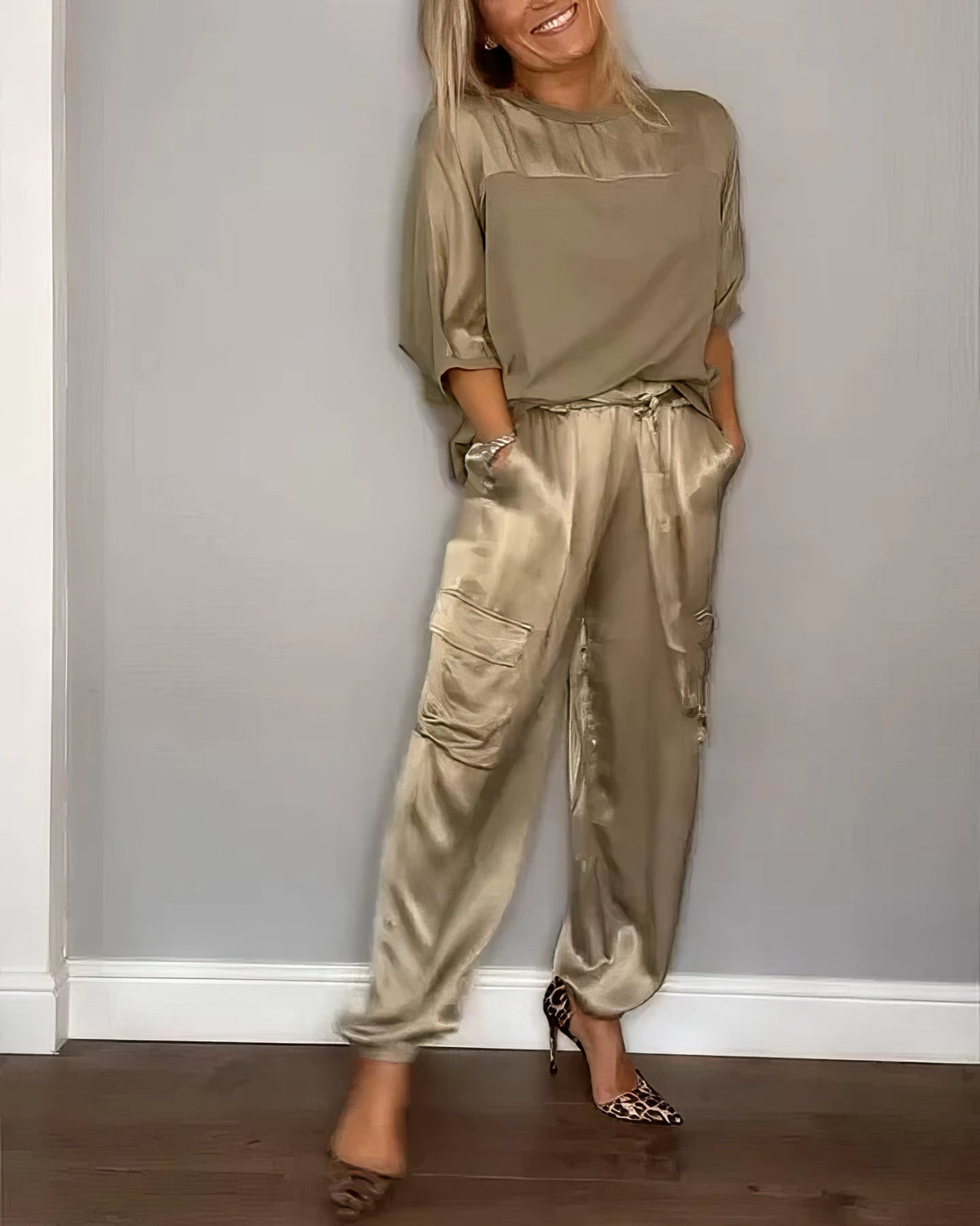 Živana | Kompletna majica od dva dela i cargo pantalone Chic